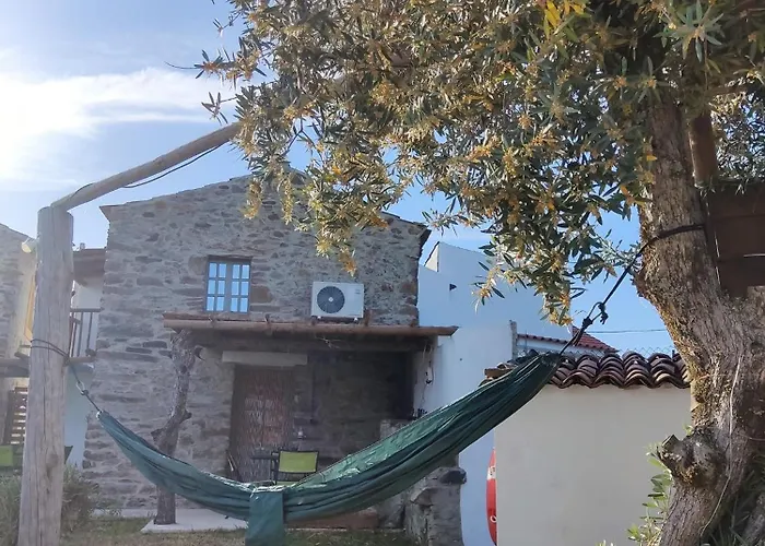 Дом отдыха Monte Cimeiro Chaveirinha