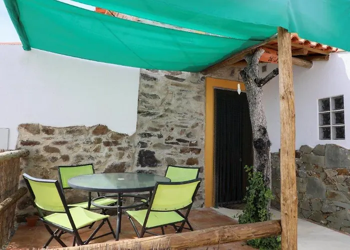 Monte Cimeiro Holiday home Chaveirinha
